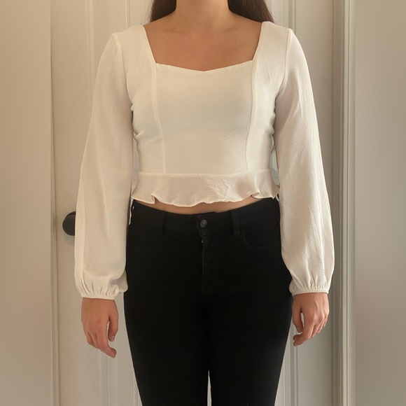 ALTER’D STATE - NWT long sleeve peplum top - Picture 4 of 5